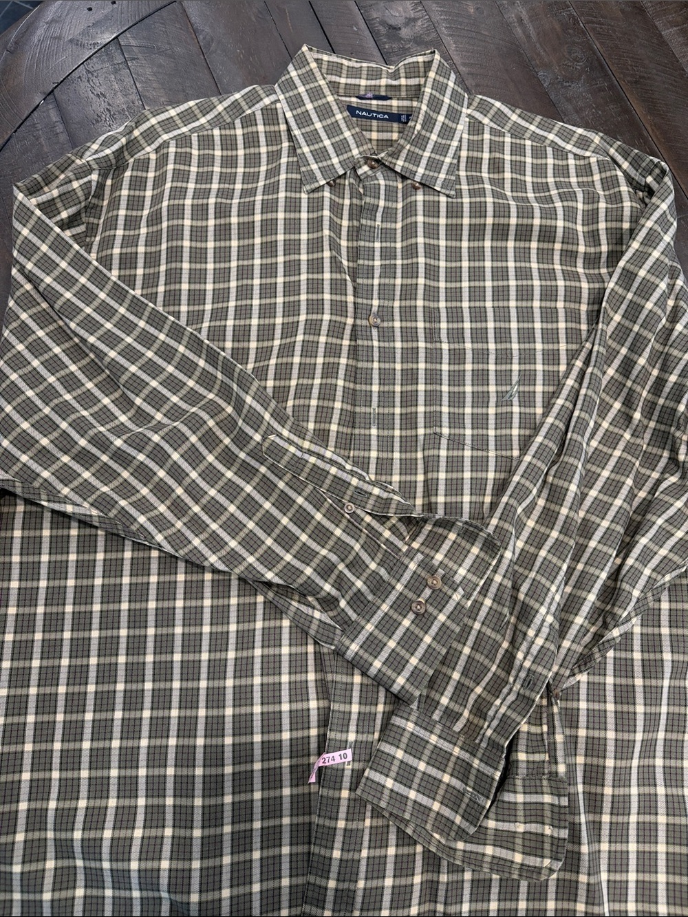 Nautica Men's Green Plaid Long-Sleeve Button-Down Shirt